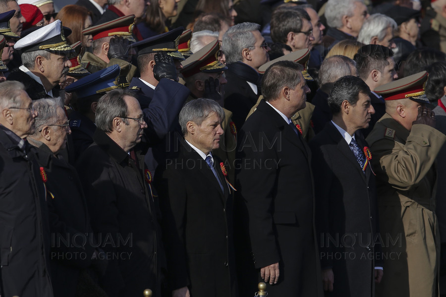 BUCURESTI - PARADA - ZIUA NATIONALA A ROMANIEI