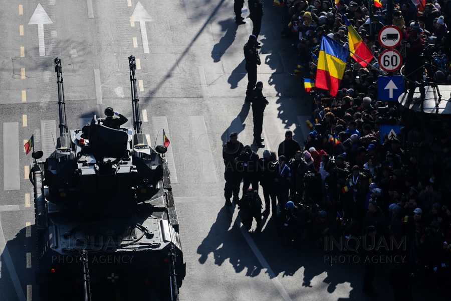 BUCURESTI - PARADA - ZIUA NATIONALA A ROMANIEI