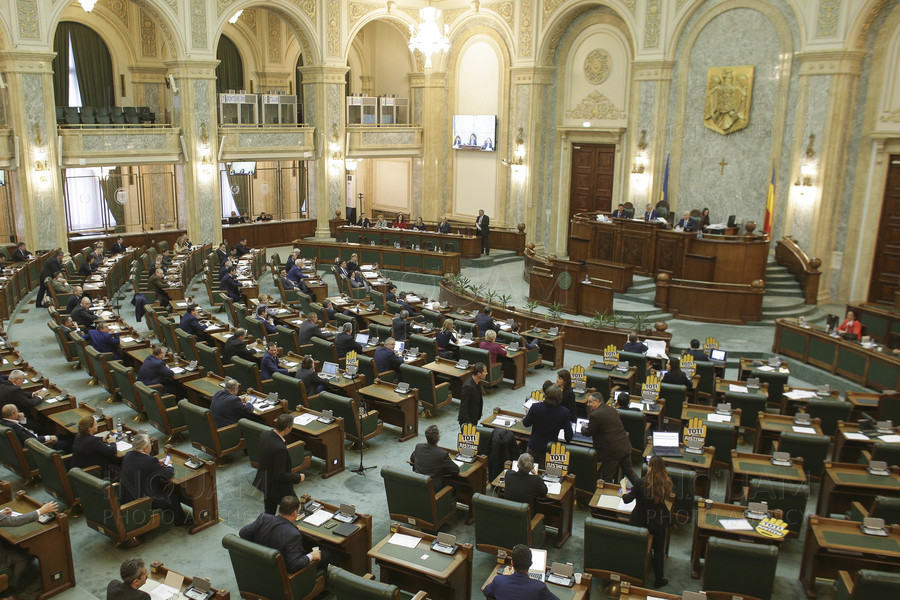 BUCURESTI - PALATUL PARLAMENTULUI