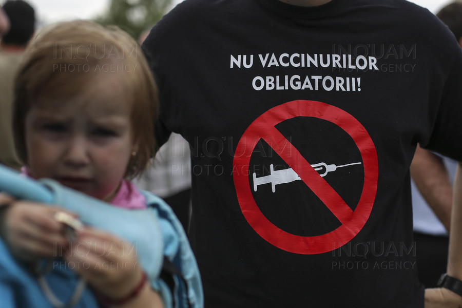 BUCURESTI - PROTEST - PROIECT DE LEGE - VACCINARE OBLIGATORIE