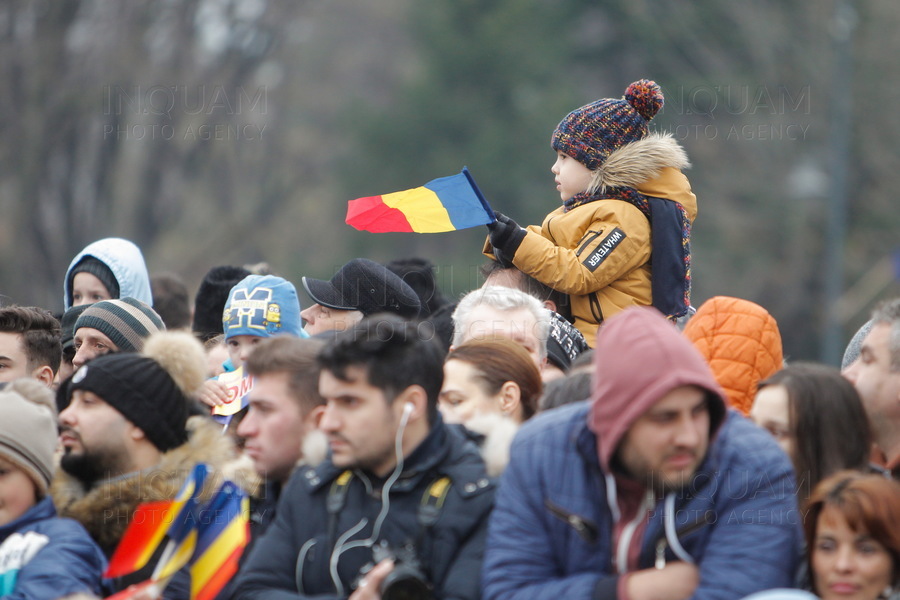 BUCURESTI - ZIUA NATIONALA A ROMANIEI - DEFILARE