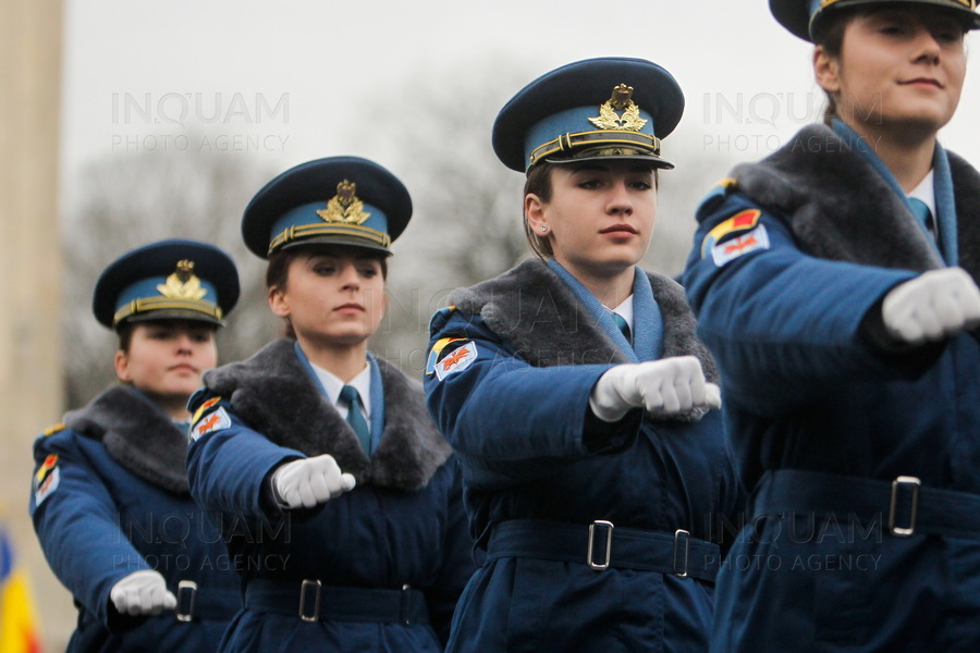 BUCURESTI - ZIUA NATIONALA A ROMANIEI - DEFILARE