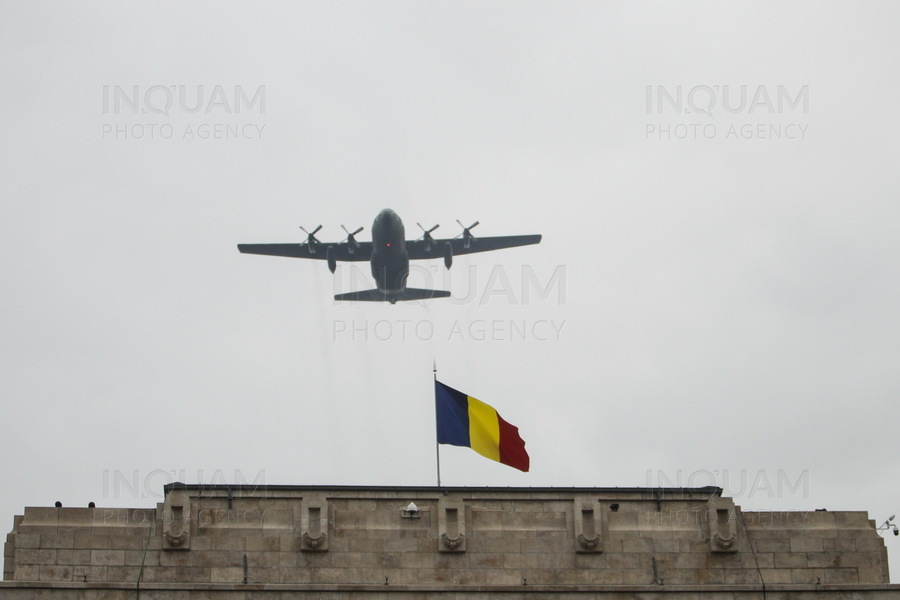 BUCURESTI - ZIUA NATIONALA A ROMANIEI - DEFILARE