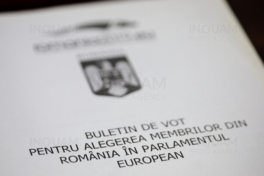BUCURESTI - AEP - SIMULARE VOTARE - ALEGERI EUROPARLAMENTARE 2019 - REFERENDUM CONSULTATIV