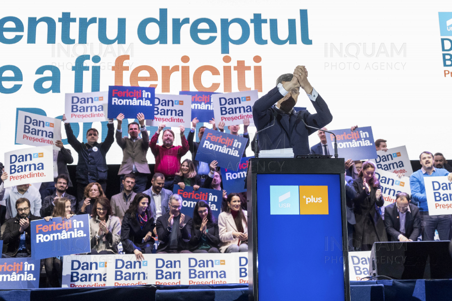 BUCURESTI - ALEGERI PREZIDENTIALE 2019 - DAN BARNA - MITING ELECTORAL