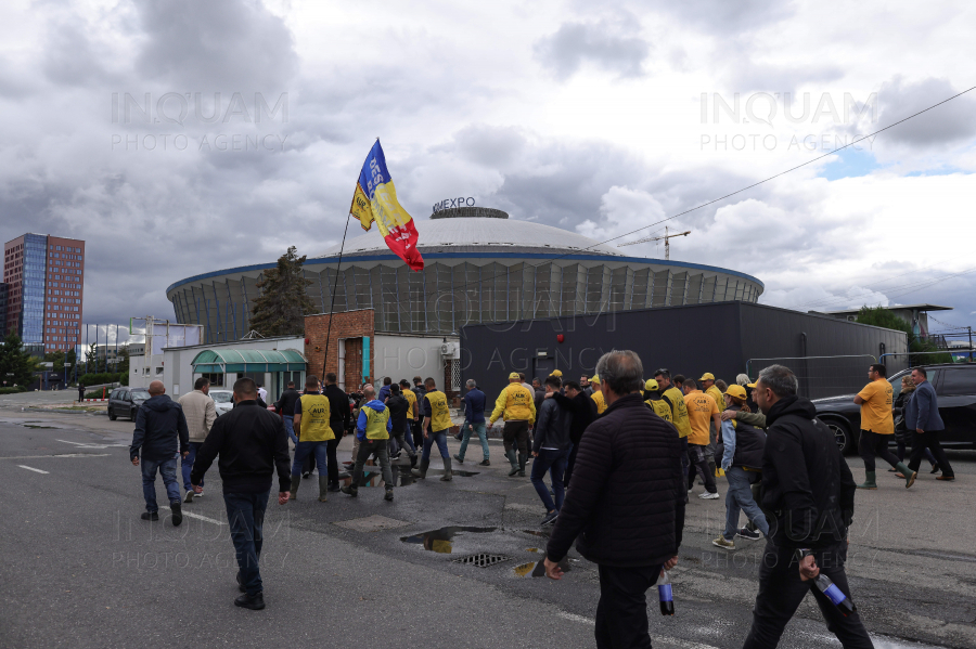 BUCURESTI - BEC - DEPUNERE CANDIDATURA PREZIDENTIALE - AUR - 30 SEP 2024