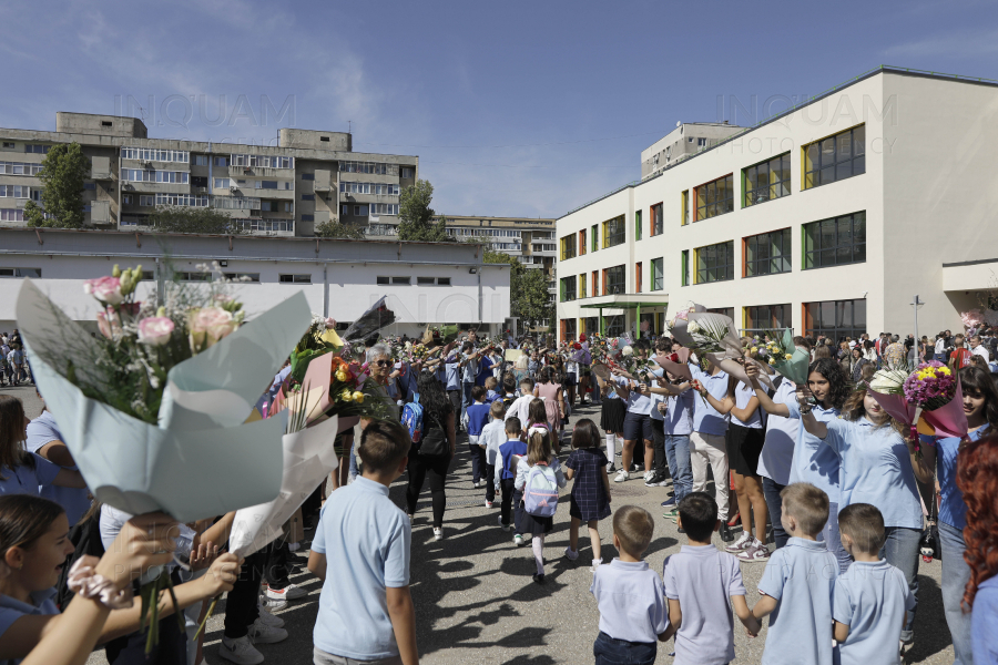 BUCURESTI - DESCHIDERE AN SCOLAR - SCOALA GIMNAZIALA ORIZONT - 9 SEP 2024