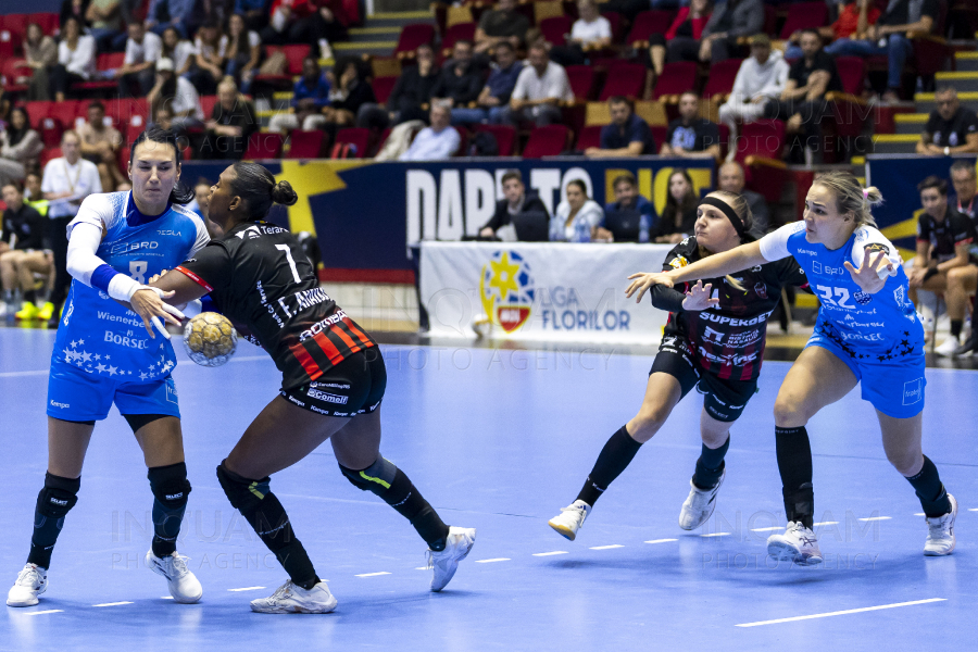 BUCURESTI - HANDBAL - LIGA FLORILOR MOL - CSM BUCURESTI-GLORIA BISTRITA - 2 OCT 2024