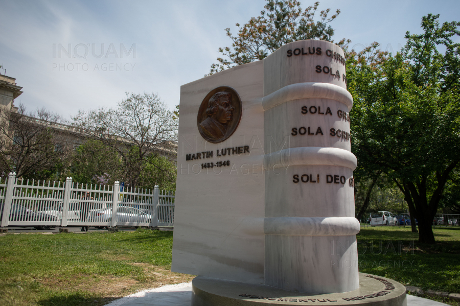 BUCURESTI - INAUGURARE MONUMENT - 'MARTIN LUTHER SI JEAN CALVIN' - 4 MAI 2022