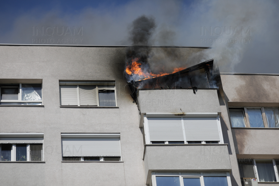 BUCURESTI - INCENDIU - APARTAMENT DE BLOC - 6 AUGUST 2020