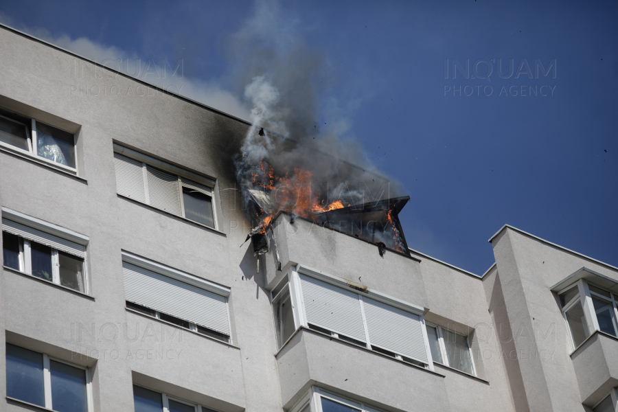 BUCURESTI - INCENDIU - APARTAMENT DE BLOC - 6 AUGUST 2020