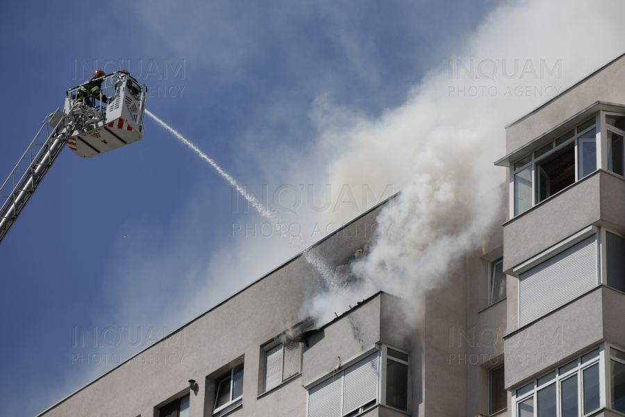 BUCURESTI - INCENDIU - APARTAMENT DE BLOC - 6 AUGUST 2020