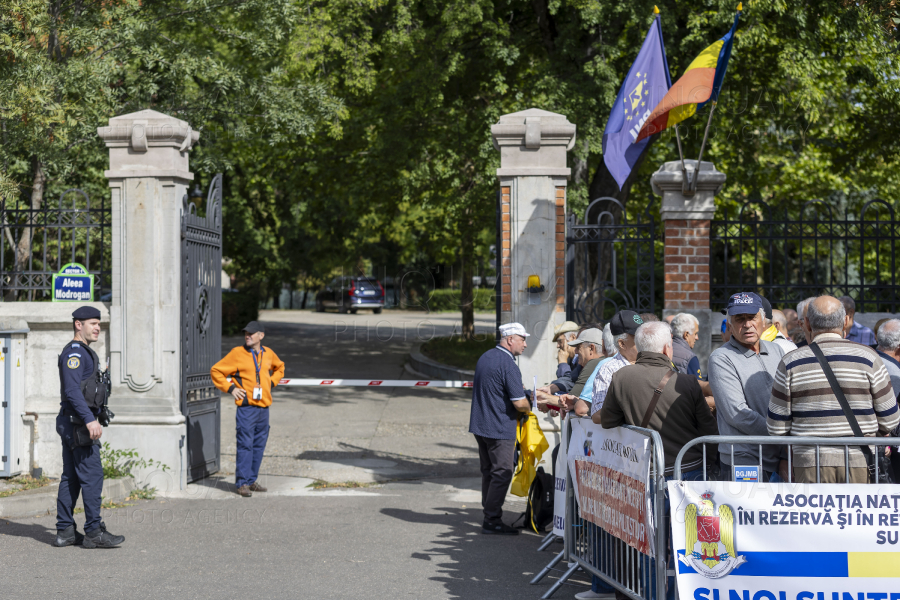 BUCURESTI - MILITARI REZERVISTI - PROTEST - 17 SEP 2024