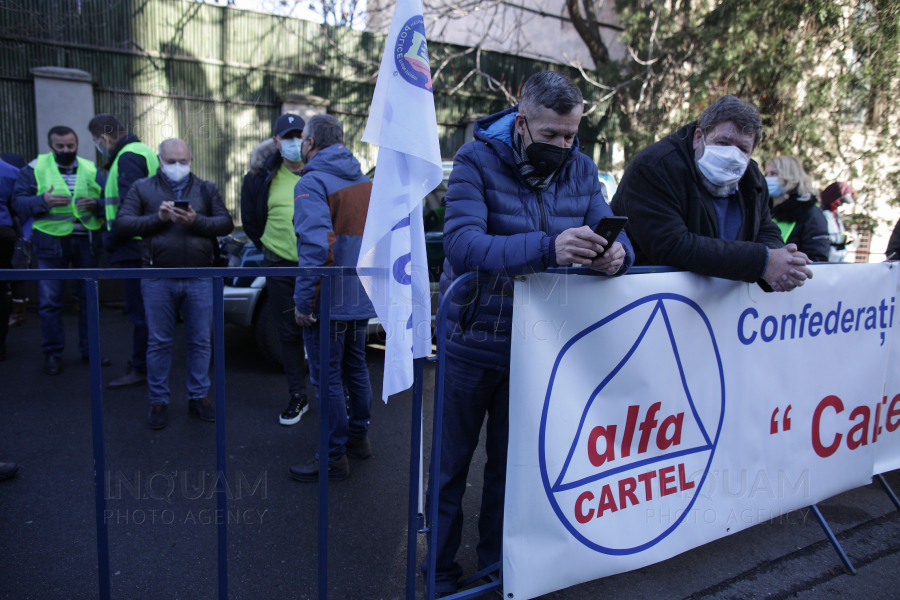 BUCURESTI - MM - PROTEST - SINDICATE - SALARIU MINIM - 29 DEC 2020