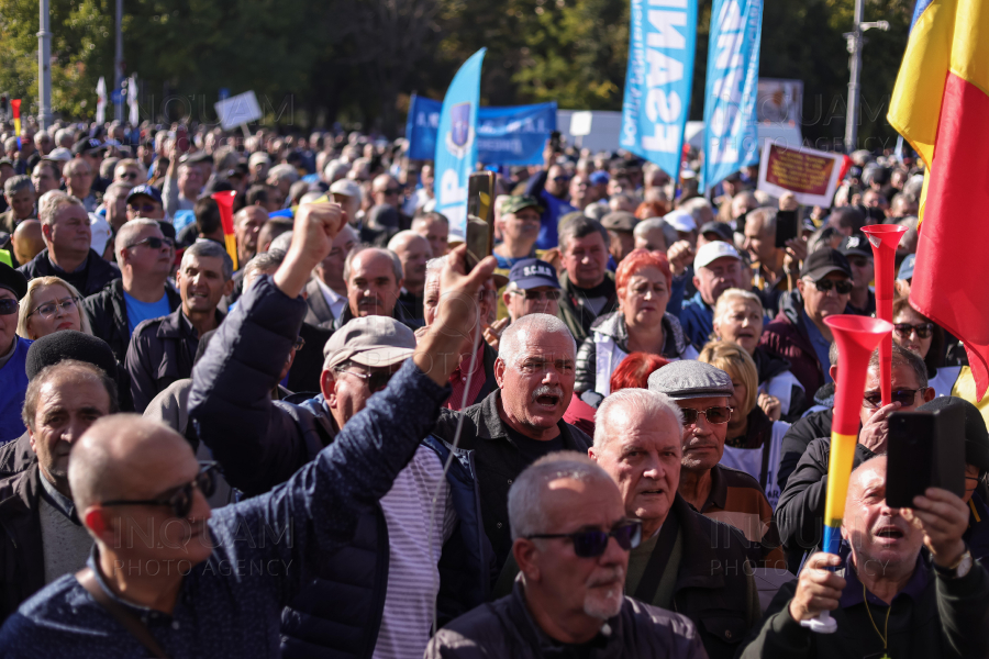 BUCURESTI - PIATA VICTORIEI - PROTEST - 25 OCT 2024