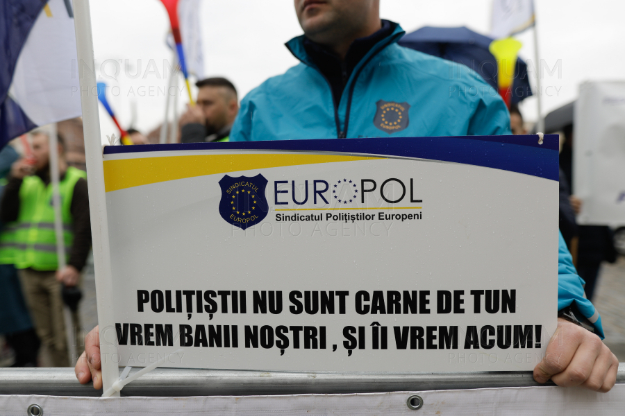 BUCURESTI - PROTEST - SINDICAT EUROPOL - MAI - 17 NOI 2022