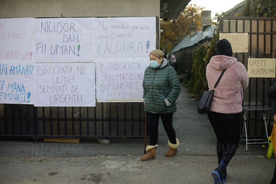 BUCURESTI - PROTEST LOCATARI - BLOC FARA CURENT - 26 OCT 2021