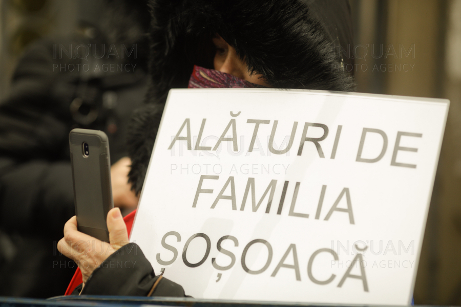BUCURESTI - PROTEST SUSTINERE DIANA SOSOACA - AMBASADA ITALIEI - 17 DEC 2021