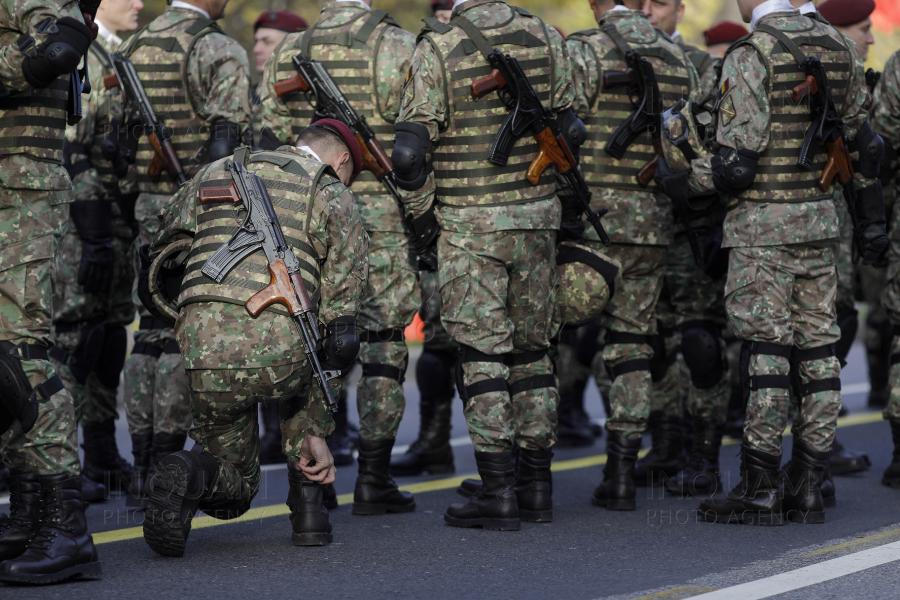 BUCURESTI - ZIUA NATIONALA - PARADA MILITARA - 1 DEC 2023