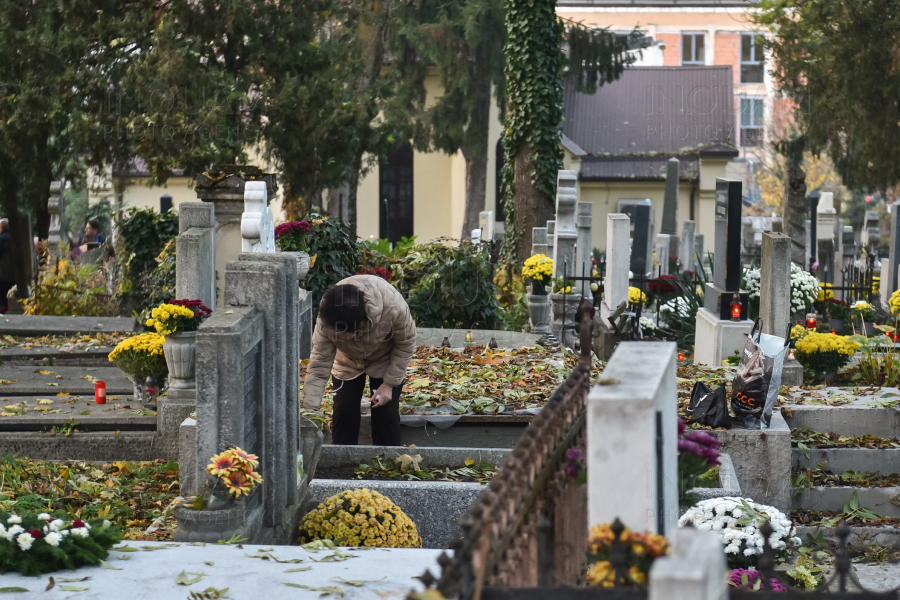 CLUJ-NAPOCA - CIMITIR CENTRAL - ZIUA MORTILOR - 1 NOI 2024