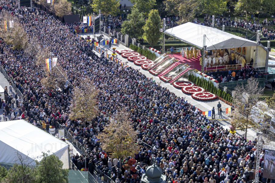 IASI - CATREDALA MITROPOLITANA - SLUJBA - SF. PARASCHEVA - 14 OCT 2024