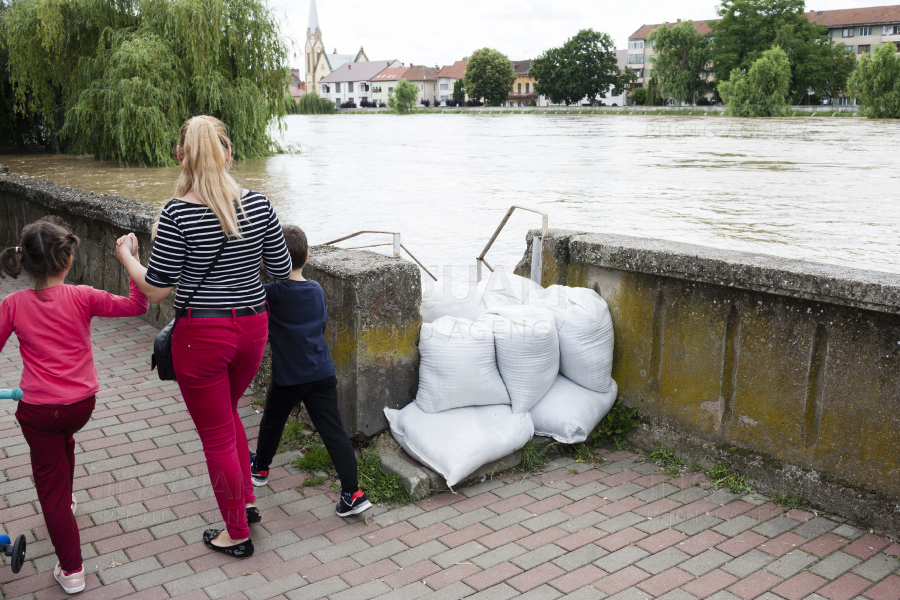 LUGOJ - COD ROSU DE INUNDATII - 19 IUNIE 2020