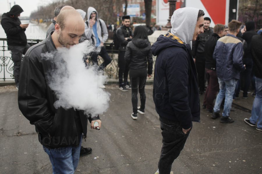 PROTEST - STUDENTI - FUMAT - REGIE